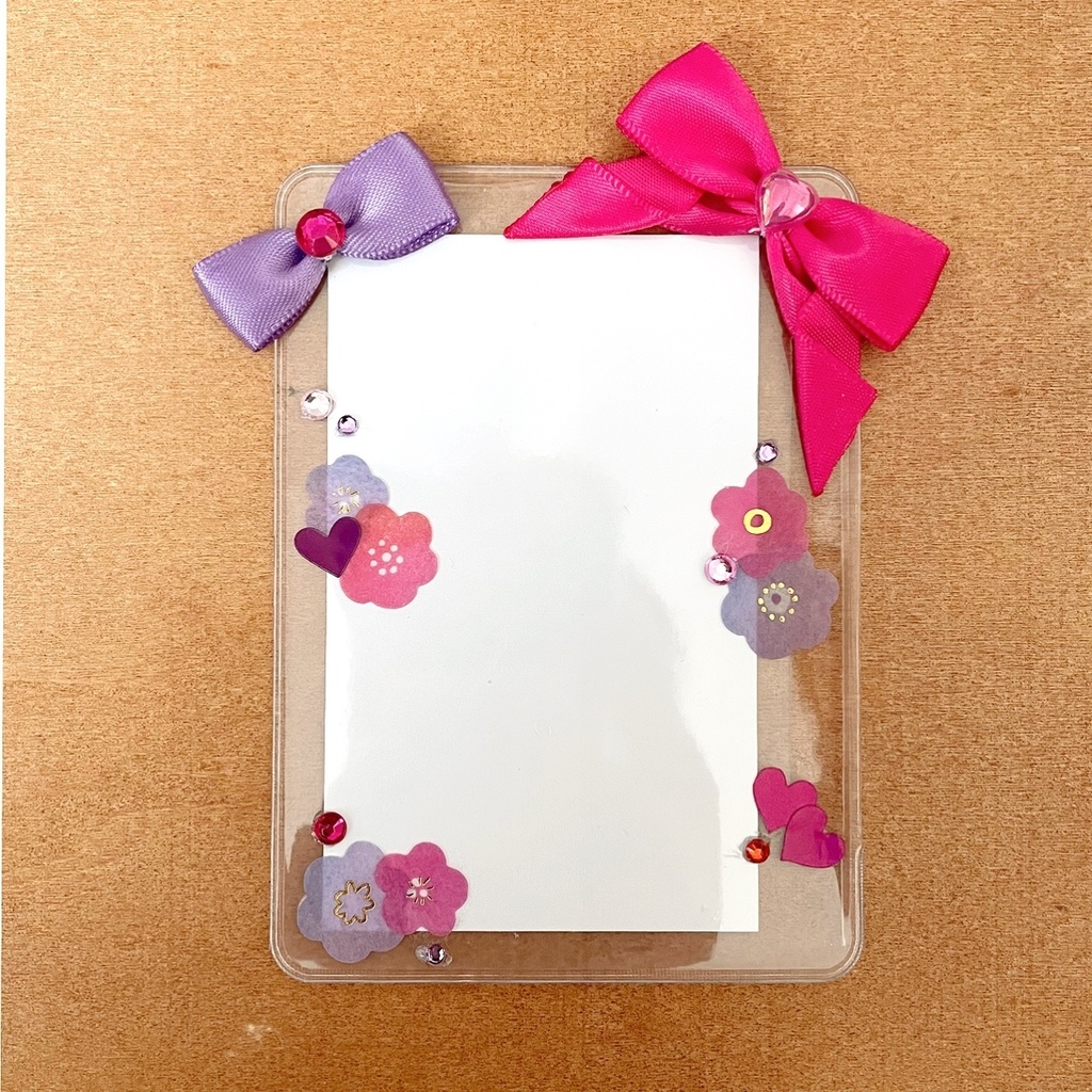 缶バッジロゼット カードケース ピンク チェック ブラックバニー