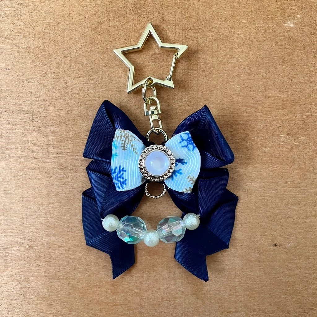 缶バッジロゼット カードケース バッグチャーム ネイビー 雪の結晶 セット