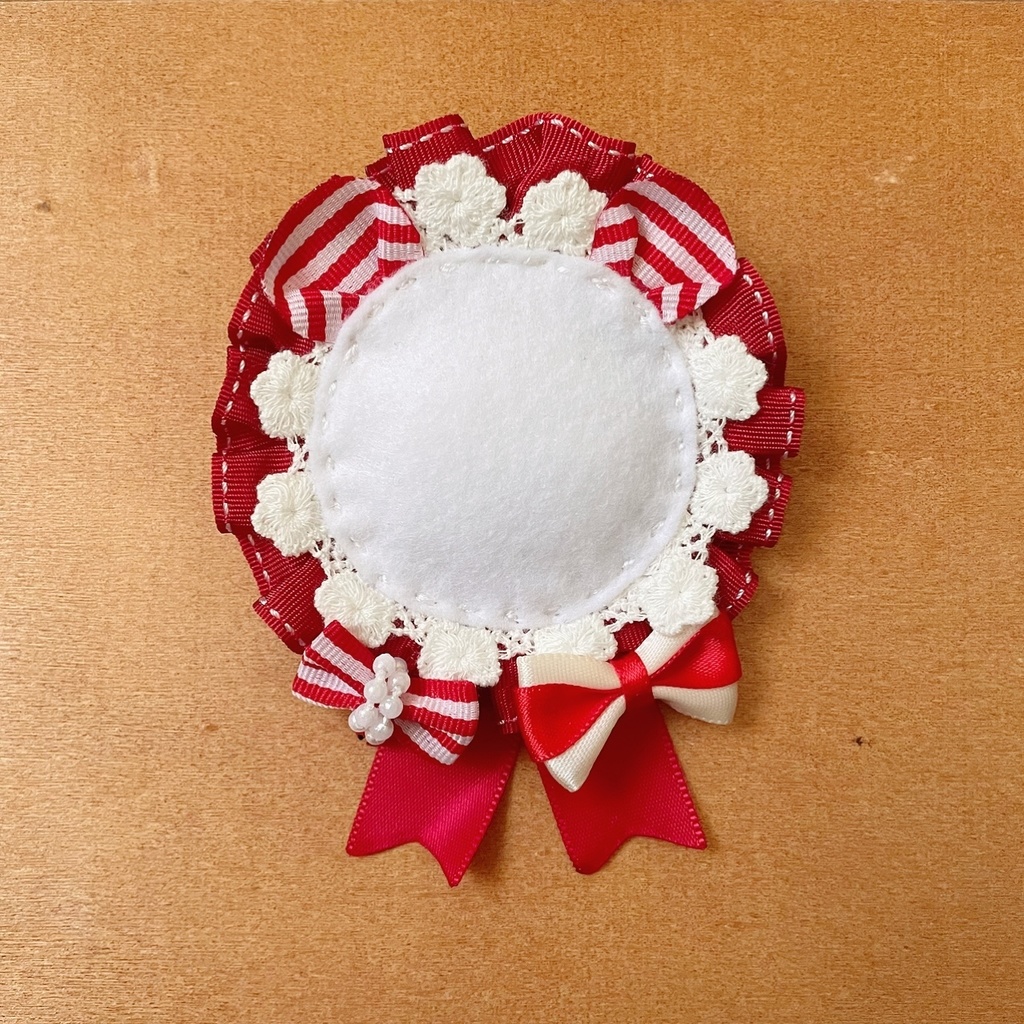 【スペシャルプライス】缶バッジロゼット カードケース レッド ストライプ ベアー