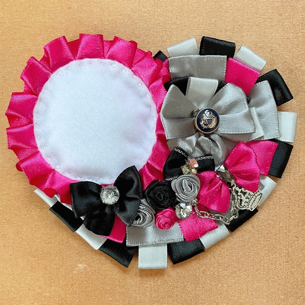 ハート型缶バッジロゼット カードケース ピンク ダークカラー ローズ セット