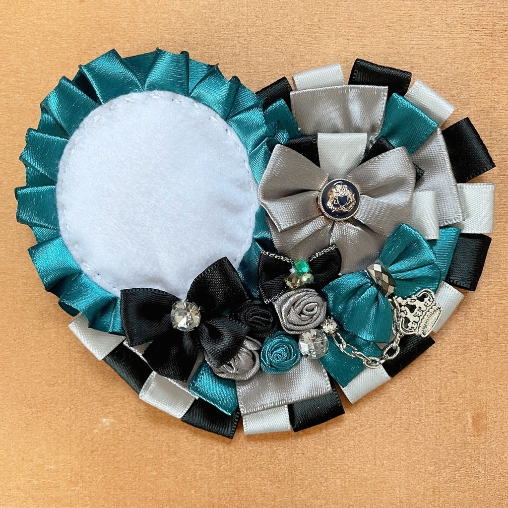 ハート型缶バッジロゼット カードケース グリーン ダークカラー ローズ セット