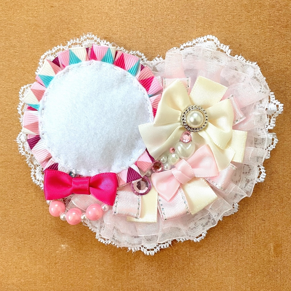 ハート型缶バッジロゼット カードケース ピンク ホワイト パール セット