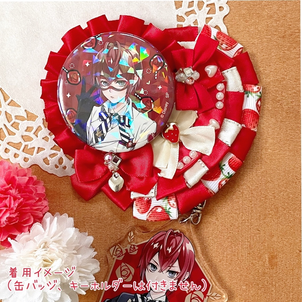 キーホルダーも付けられるハート型 缶バッジロゼット レッド パール ストロベリー