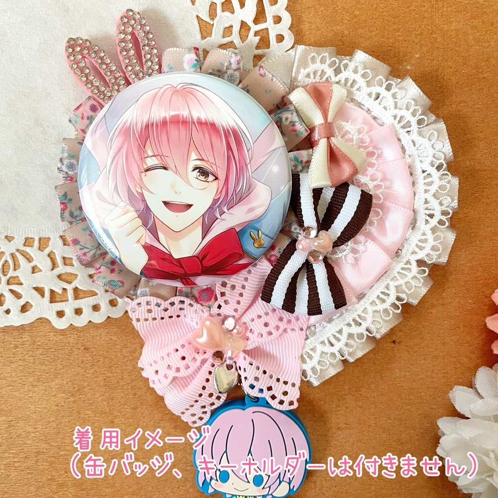 キーホルダーも付けられるハート型 缶バッジロゼット ストロベリ チョコ ラビット