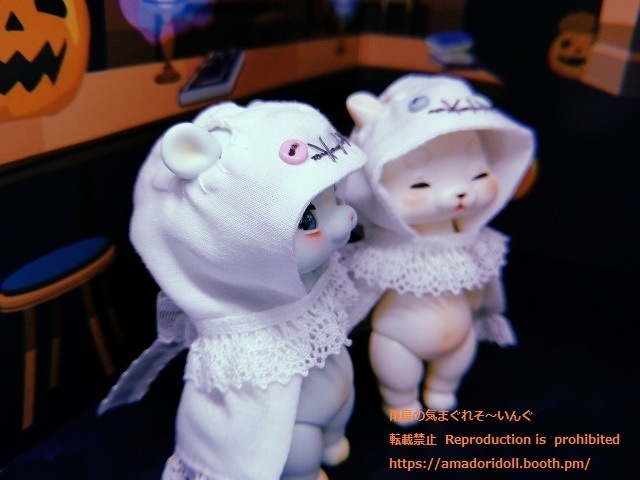 おみみがだせるおばけフードケープ