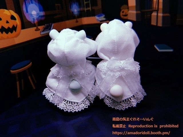 おみみがだせるおばけフードケープ