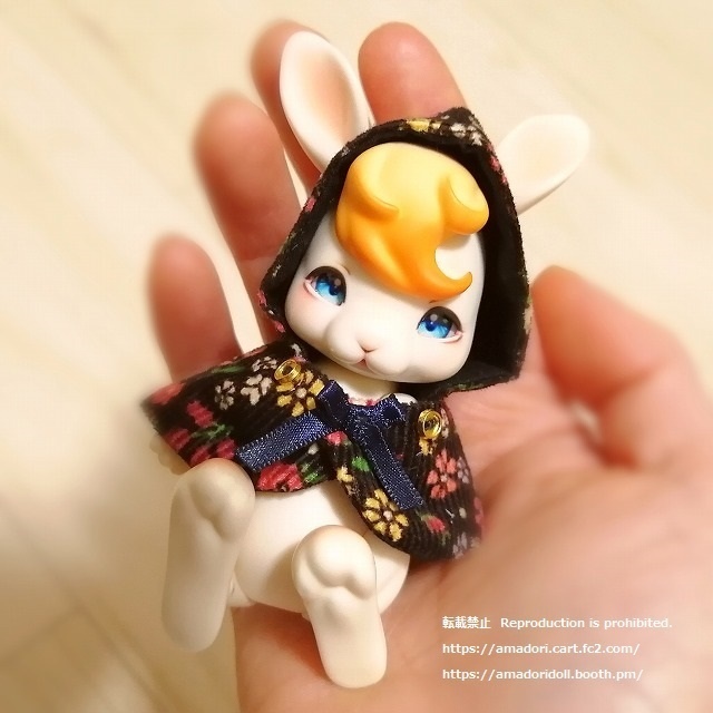 tobiのおみみがだせるフードケープ