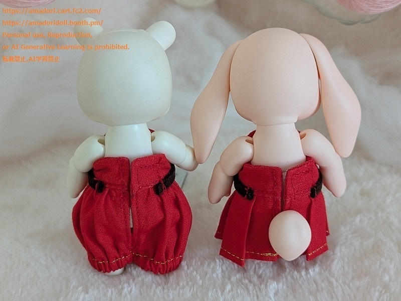 ちいさなサンタさんのふく