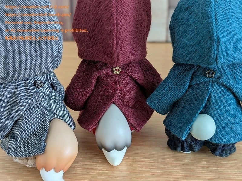 大きなフードのコート