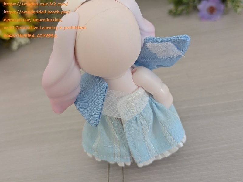 ケープ付きエプロンワンピ