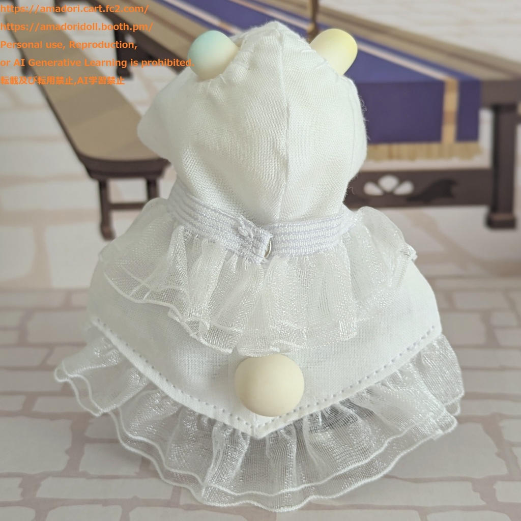 おみみがだせるおばけフードケープ