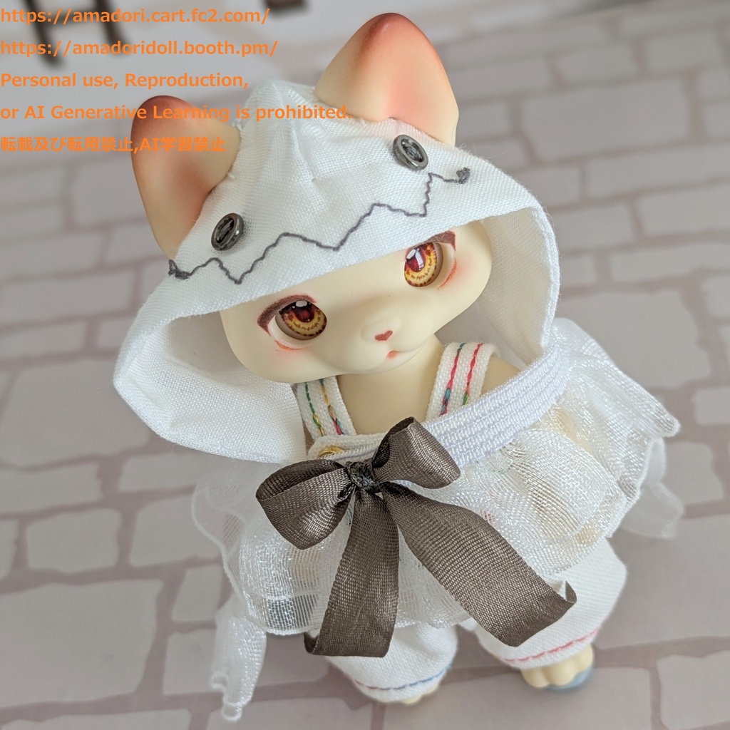 おみみがだせるおばけフードケープ