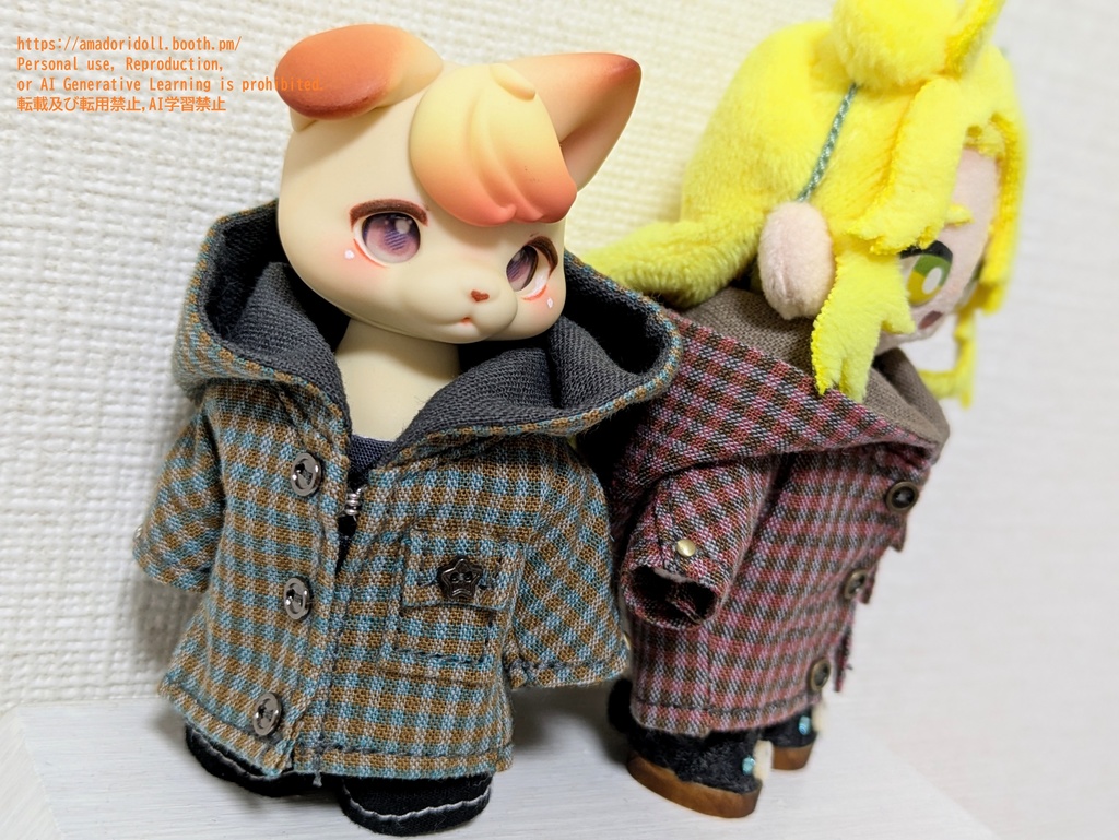 大きなフードのコート