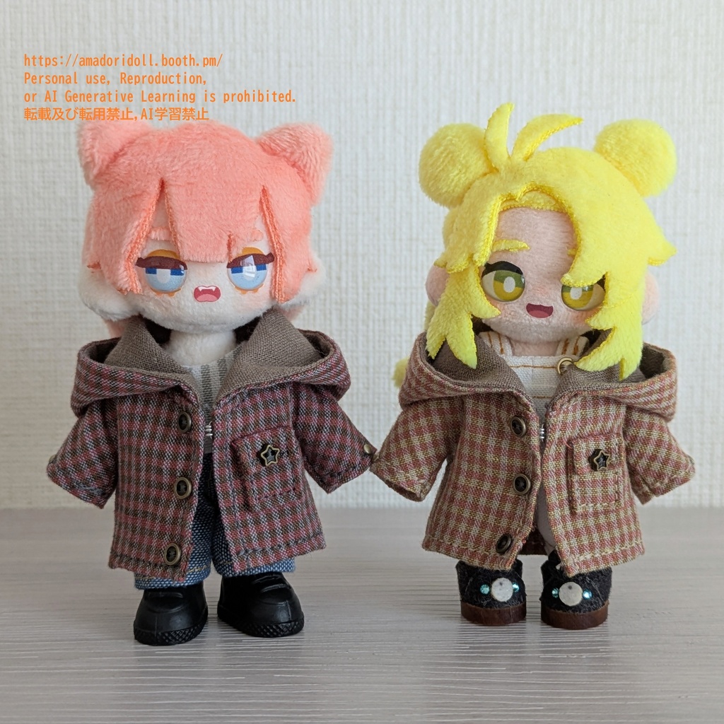 大きなフードのコート