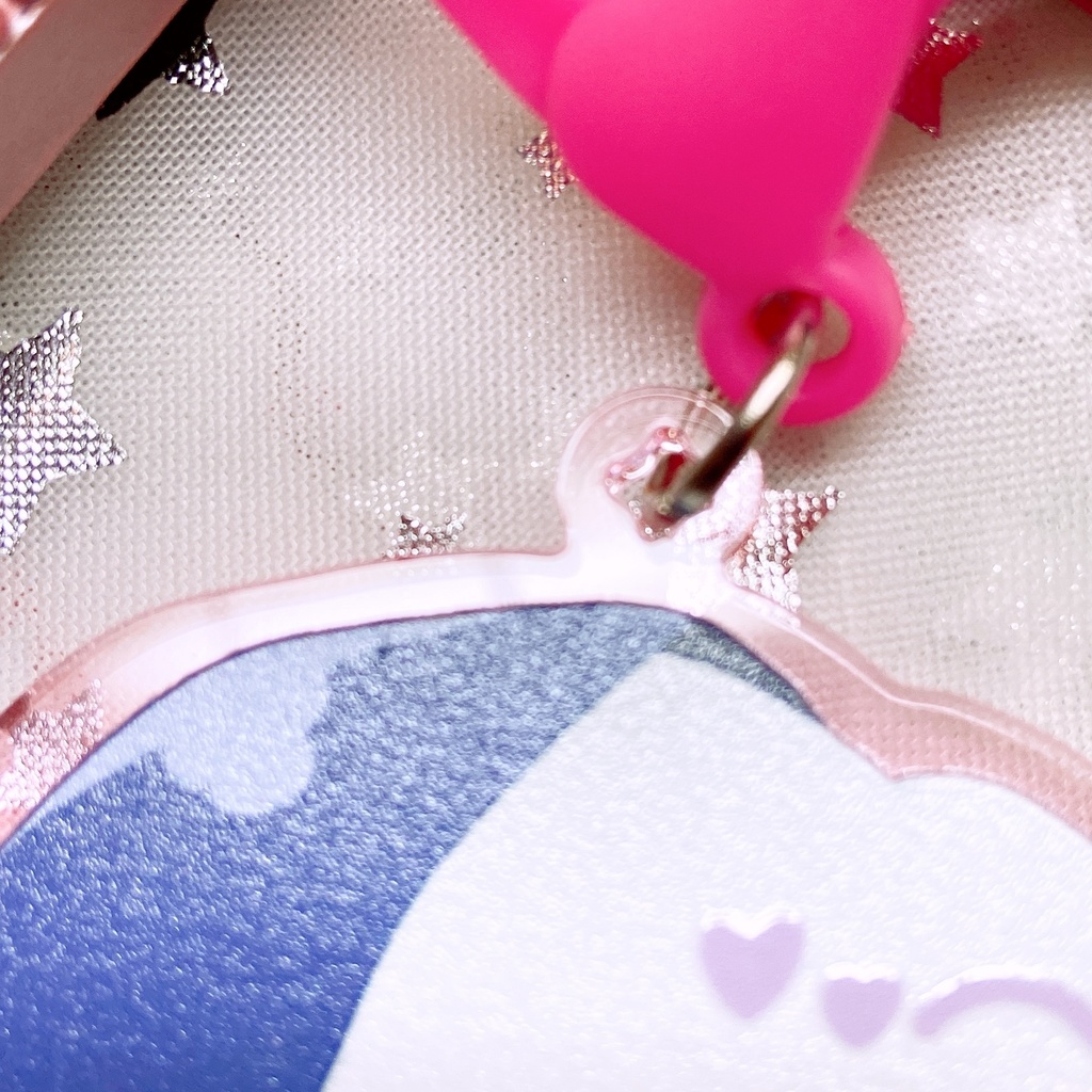 サーティーン アクキー