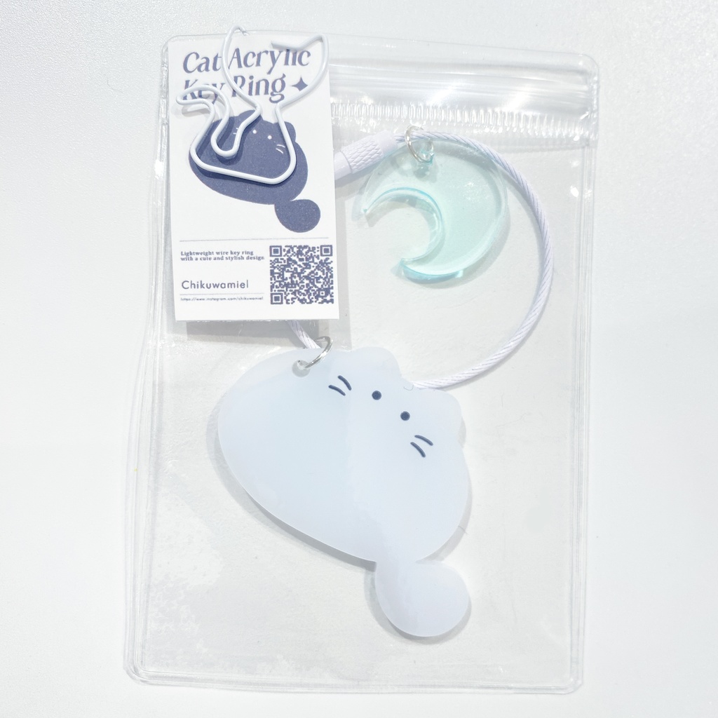 ねこちゃんワイヤーキーリング② 雪ねこ 月