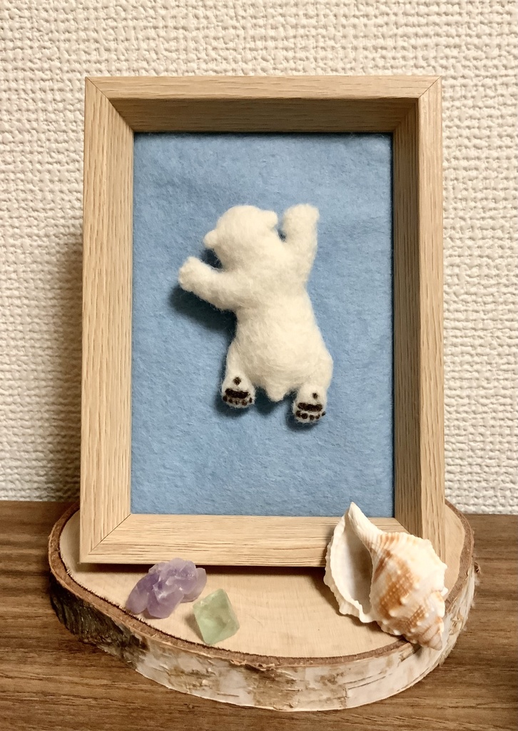 およぐ！こぐまブローチ