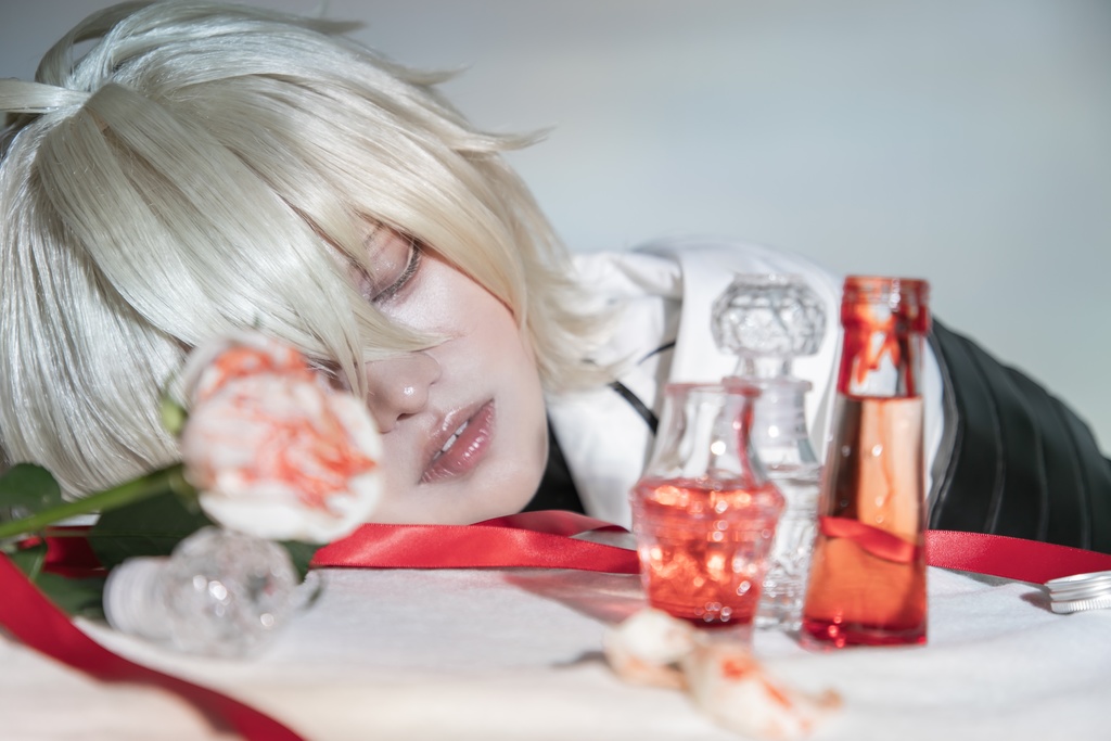 百夜ミカエラ　コスプレポストカード（両面　横B柄）