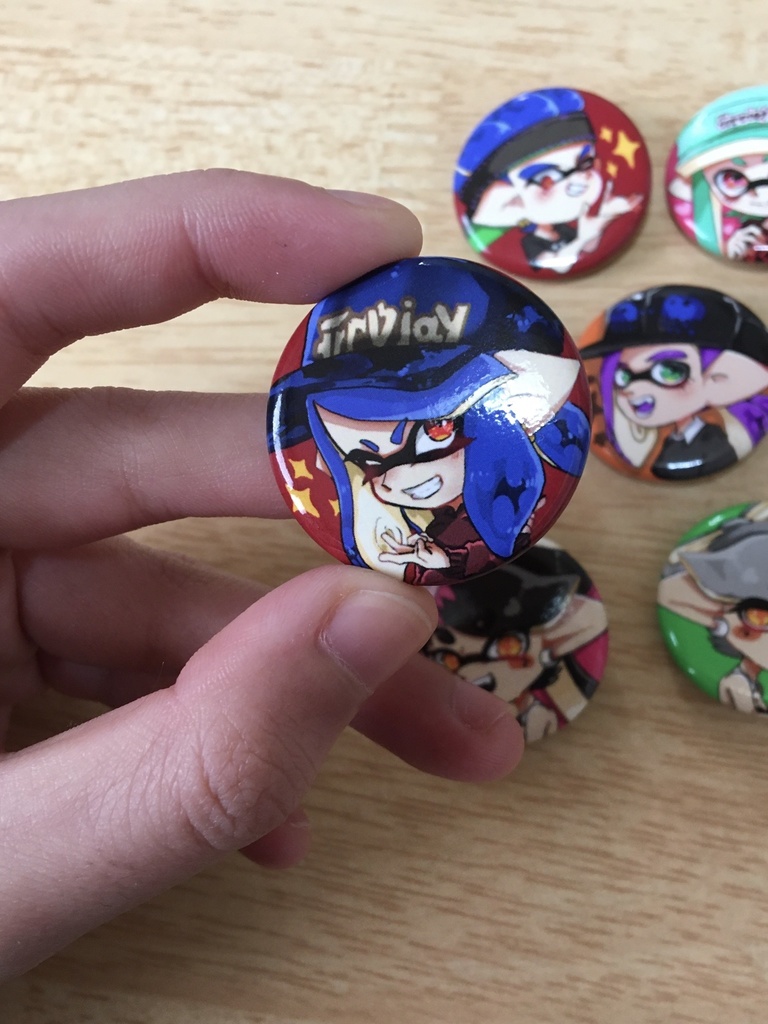 スプラトゥーン缶バッジ