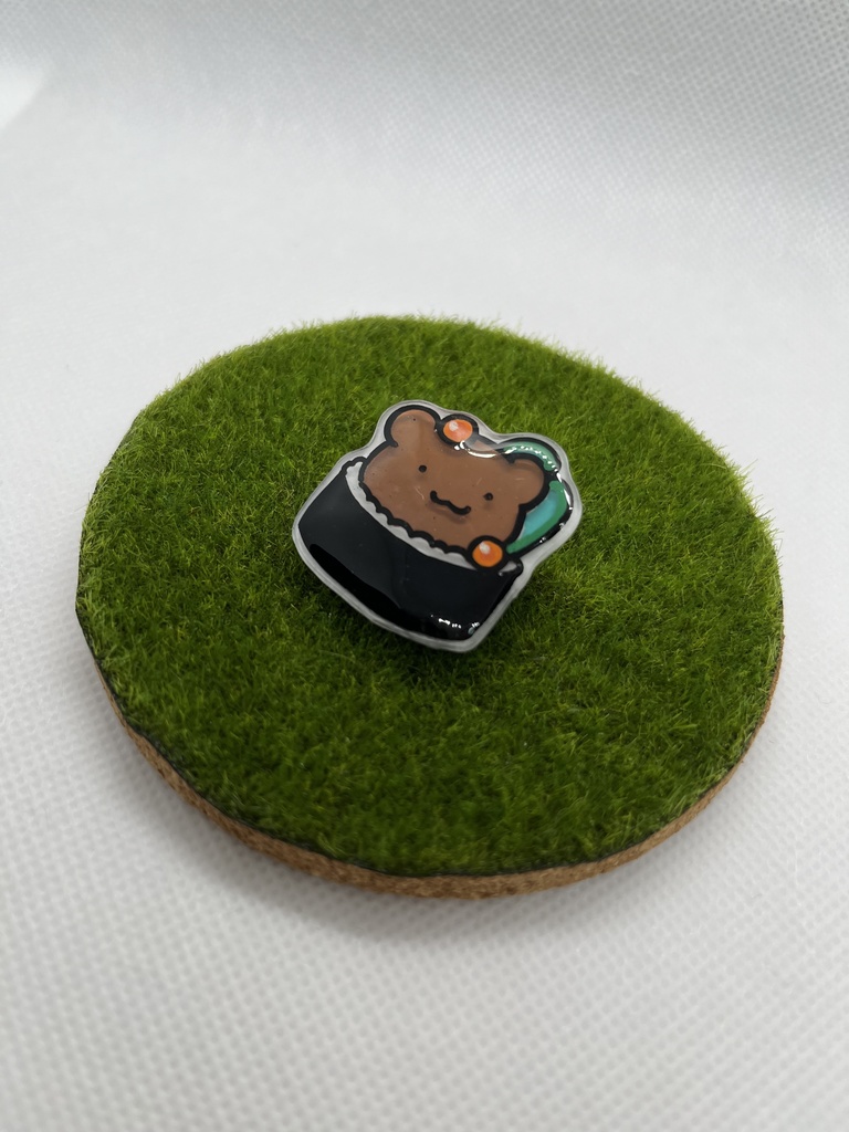 いくらクマさんバッチ