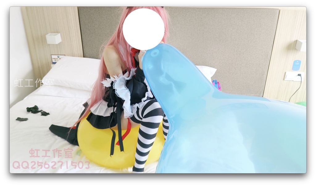 クルールは風船が爆発するまで風船に息を吹きかけ続けた