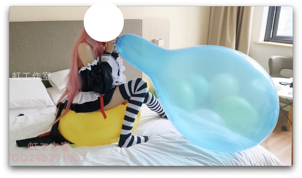 クルールは風船が爆発するまで風船に息を吹きかけ続けた