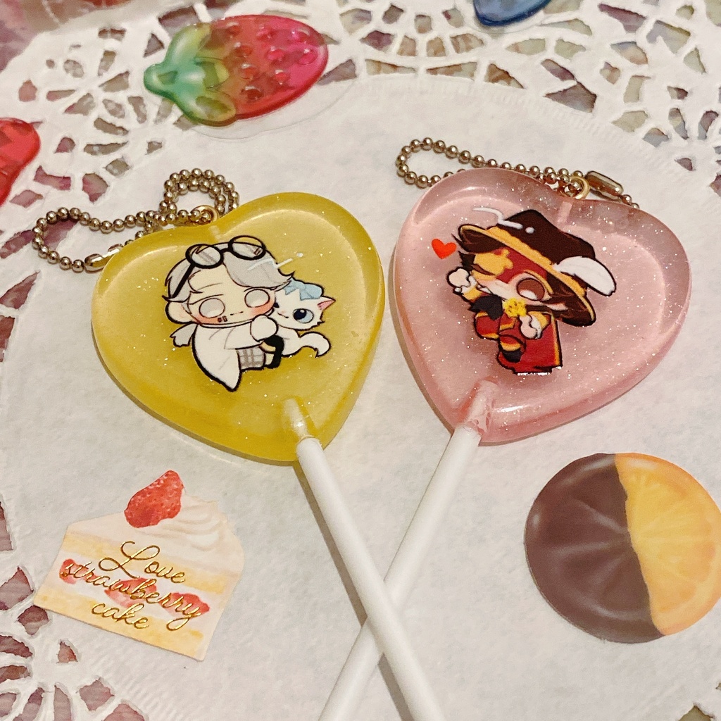 ペロキャン風ちびキャラアクキー