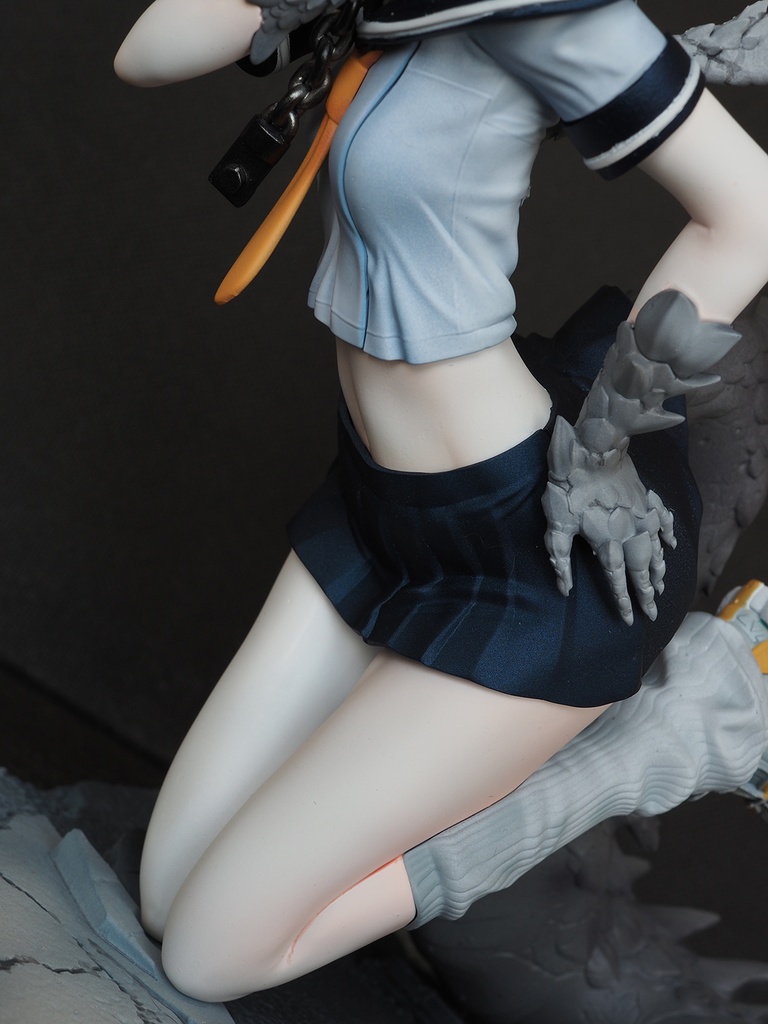 「囚われ竜の放課後」