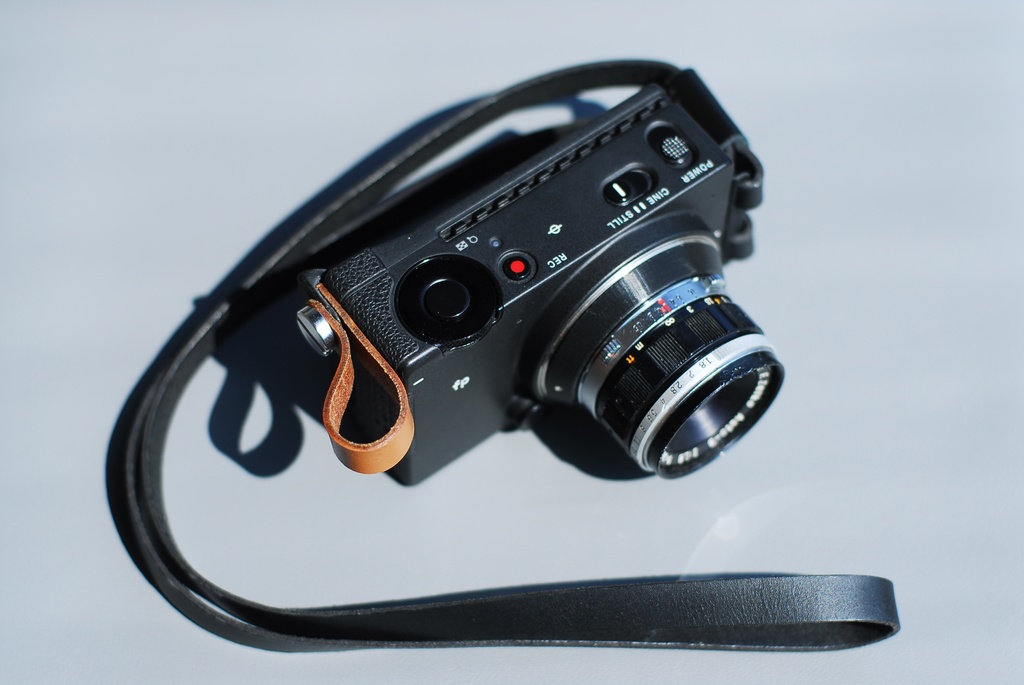 MDG P-12 BROWN Finger Strap & Thumb Grip for SIGMA fp & fp L