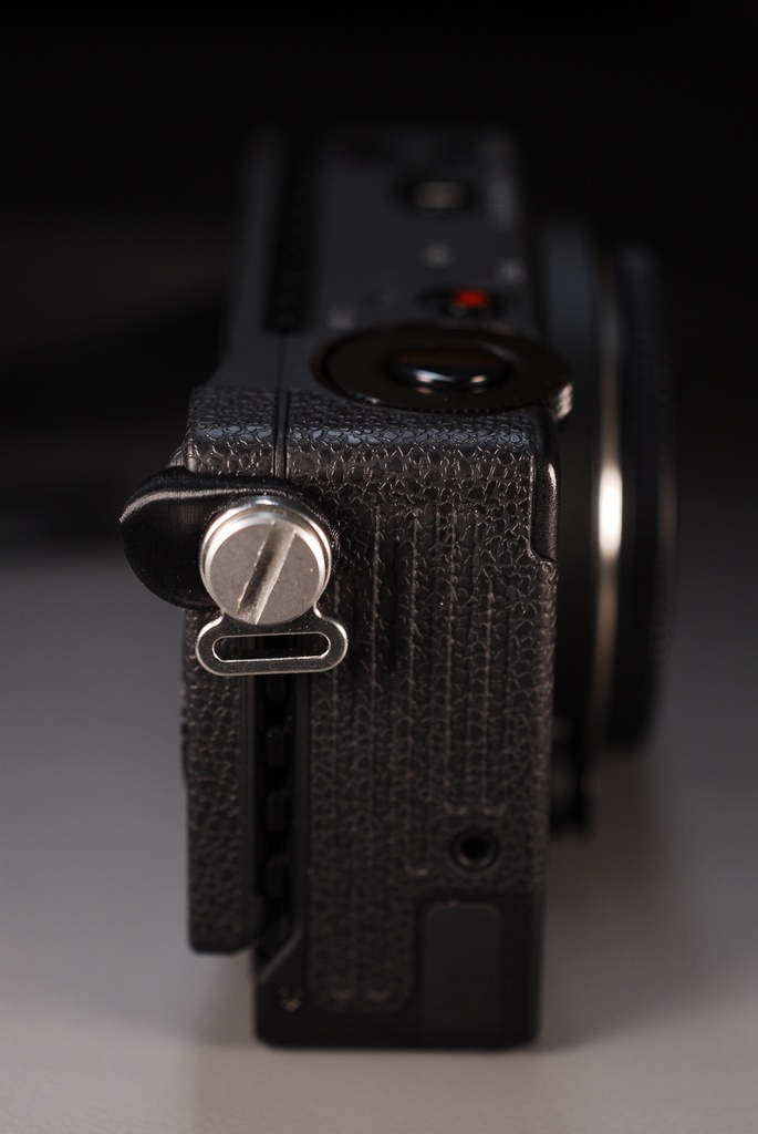 STG J-04 Small Thumb Grip for SIGMA fp & fp L