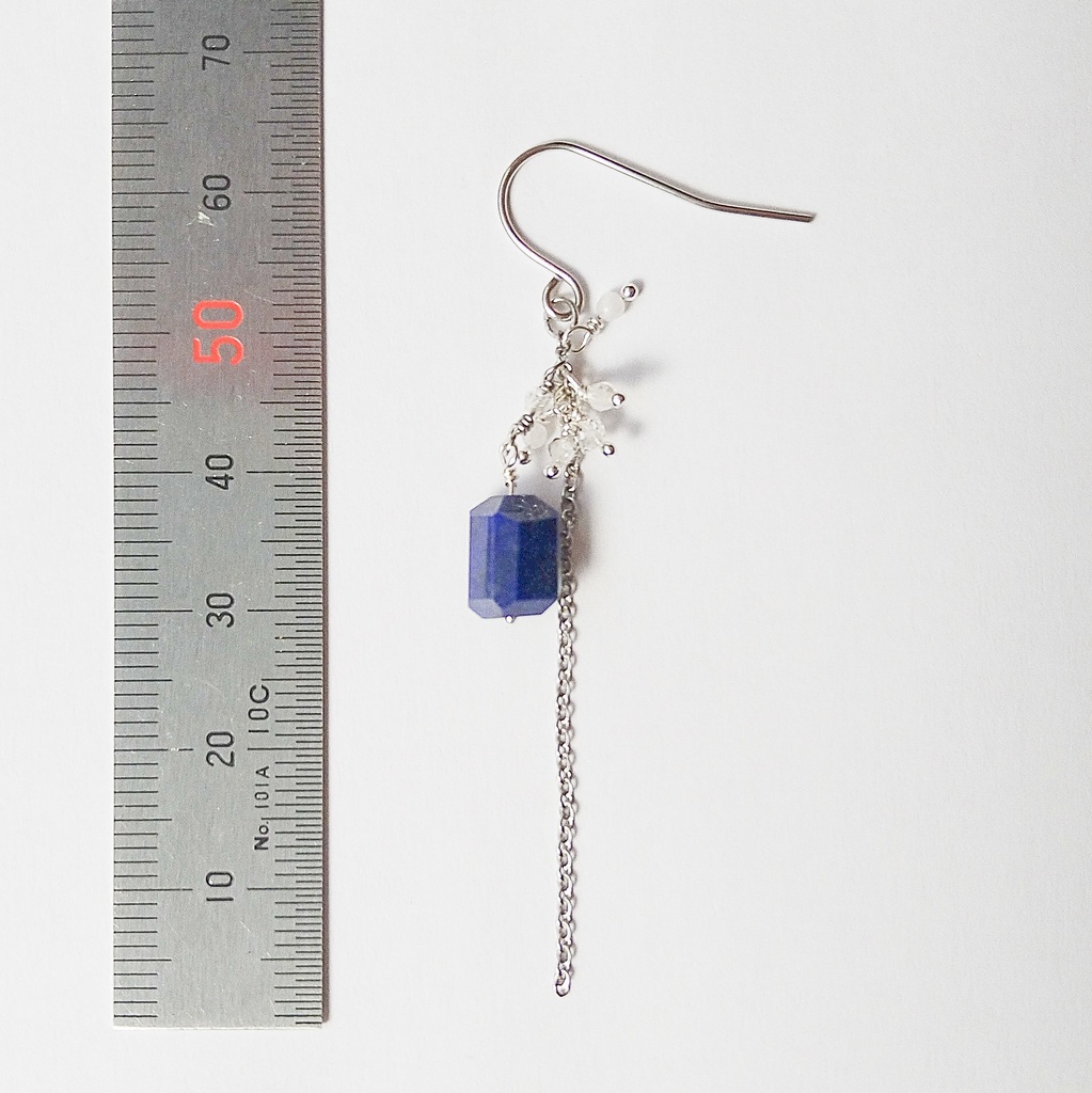 【金属アレルギー対応】ラピスラズリの推しカラーピアス