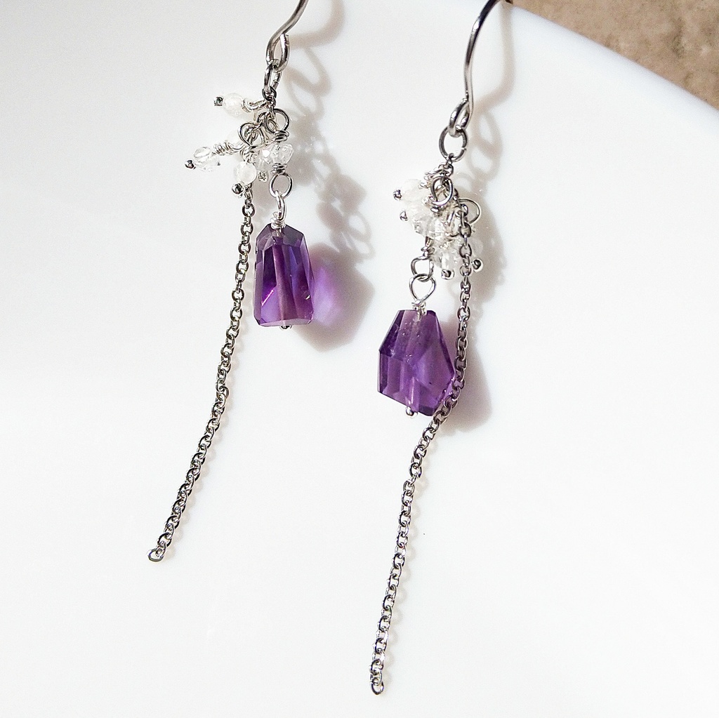 【金属アレルギー対応】アメジストの推しカラーピアス