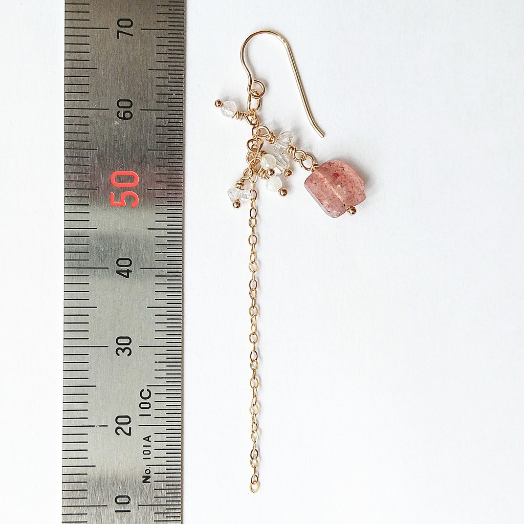 【金属アレルギー対応】ピンクエピドートの推しカラーピアス