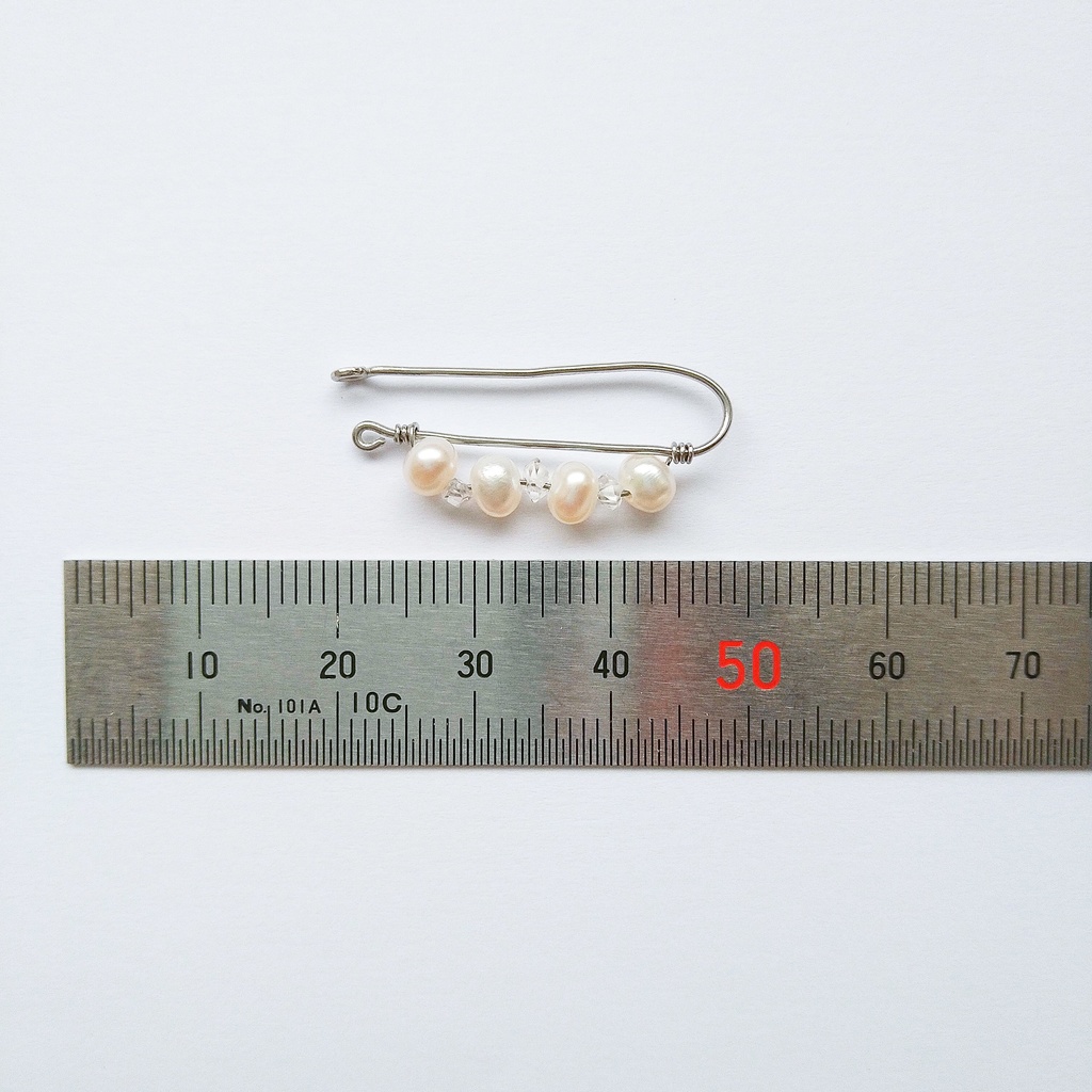 淡水パールとクリスタルのイヤーカフバー