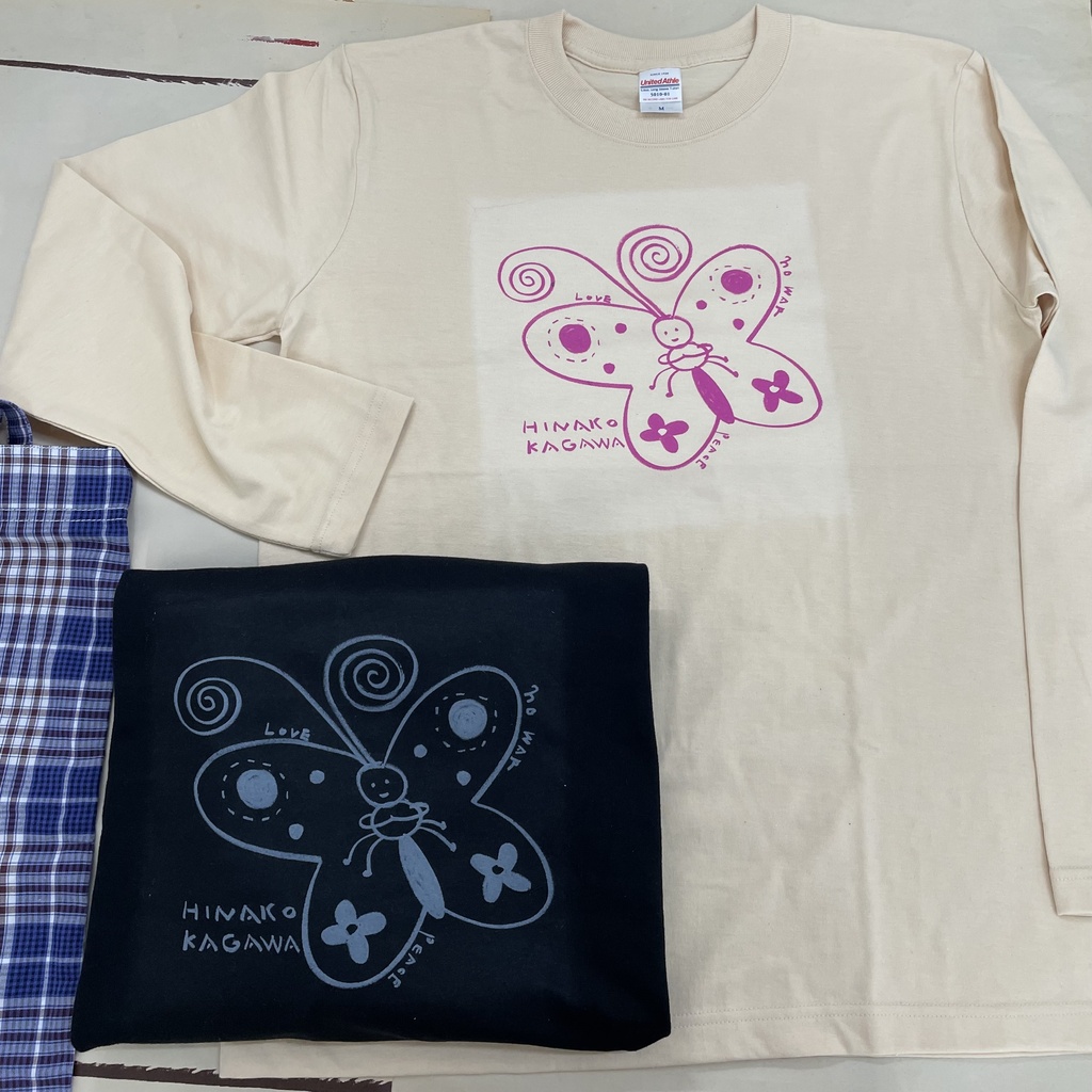 【リトグラフTシャツ】Praying Butterfly (black sesami)