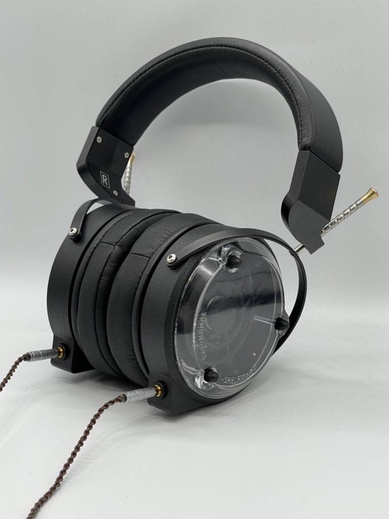 TOMOWORKS SKELETONE クリアー