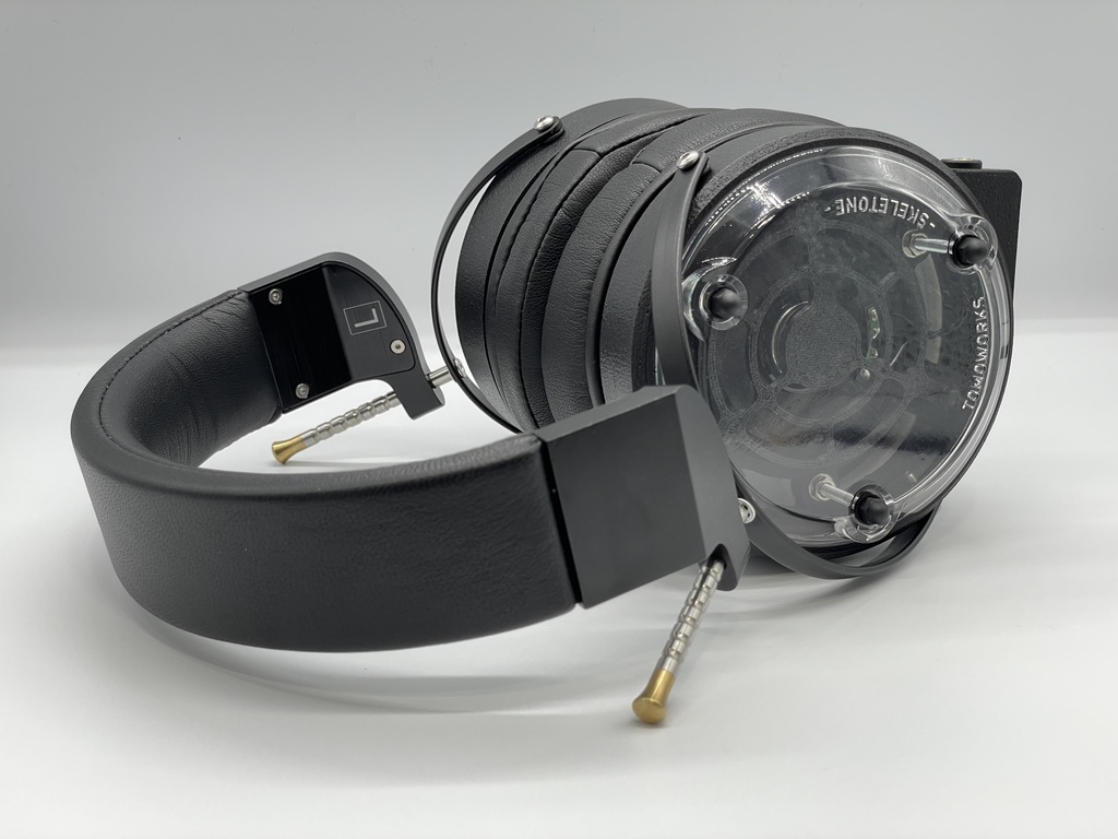 TOMOWORKS SKELETONE クリアー