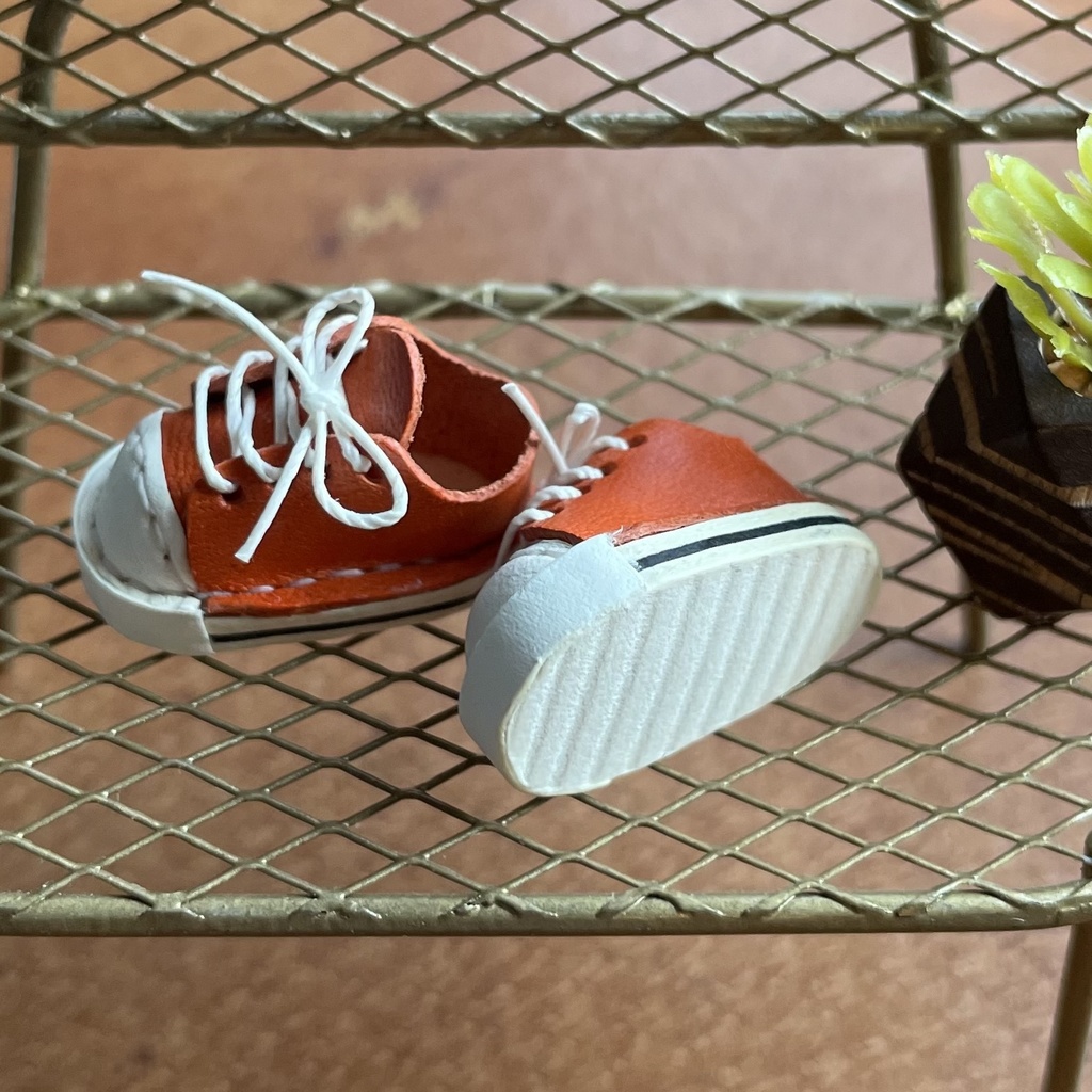 スニーカー オビツ11