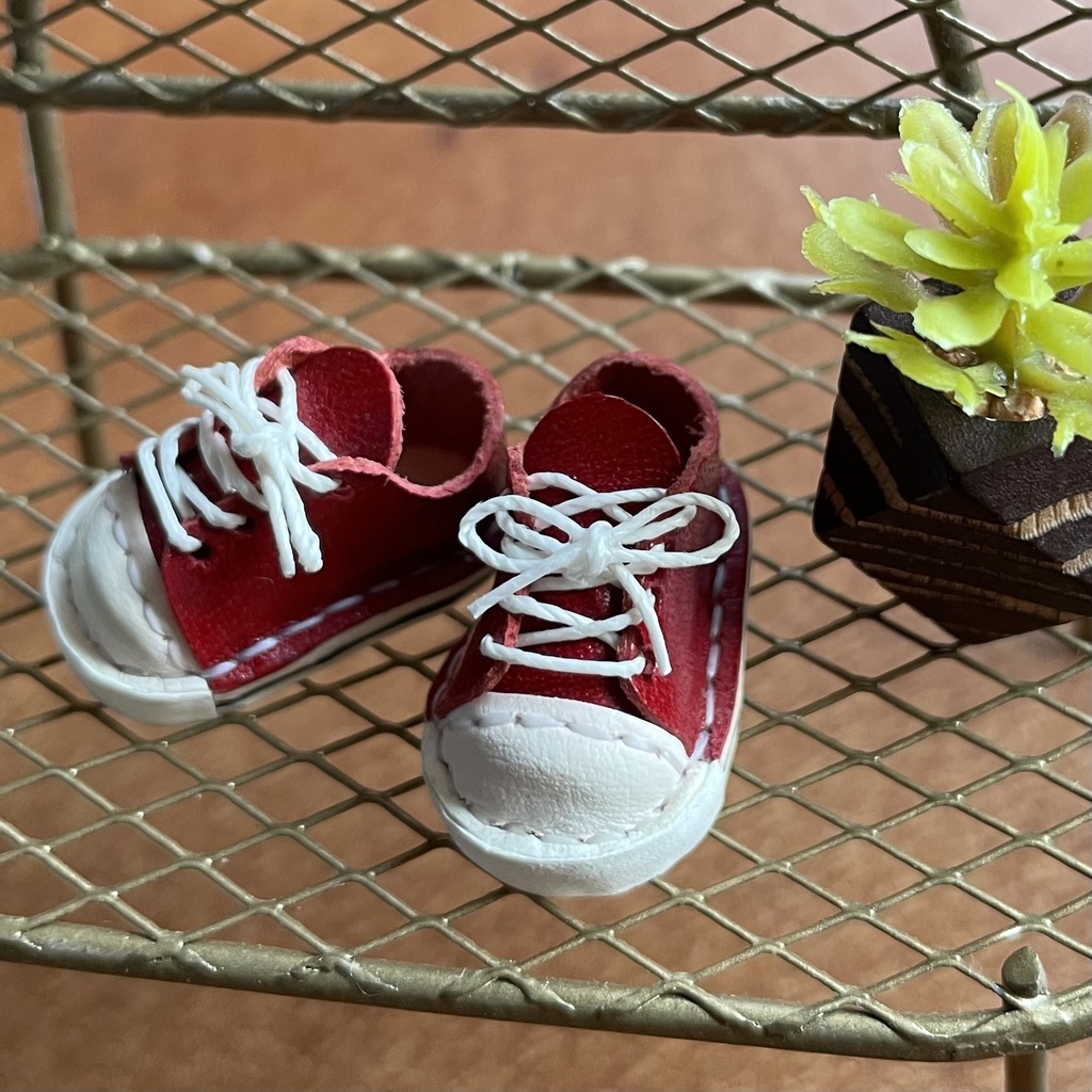 スニーカー オビツ11