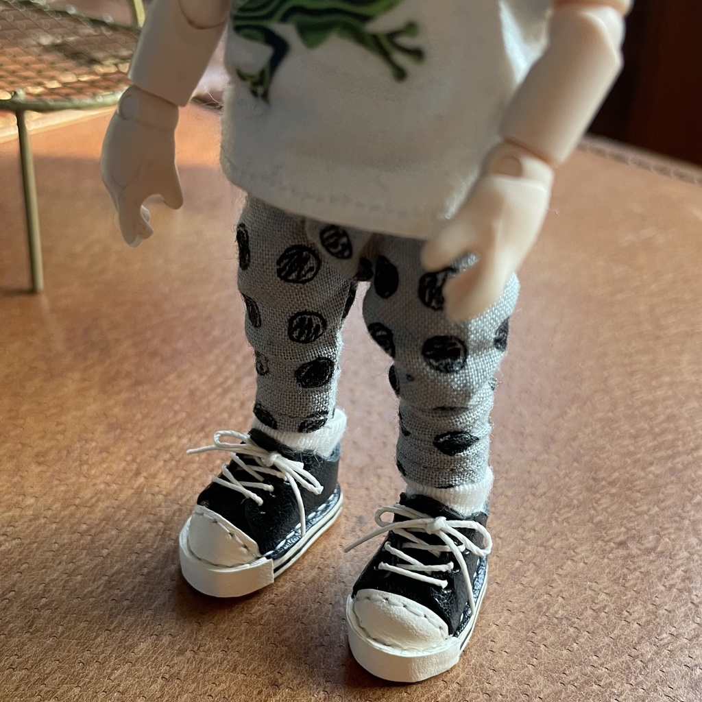 スニーカー オビツ11