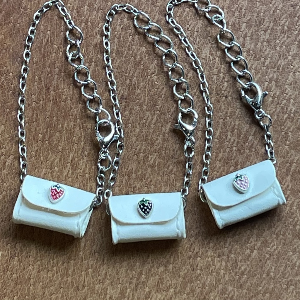 チェーンバッグ　白　オビツ11  調整機能付き