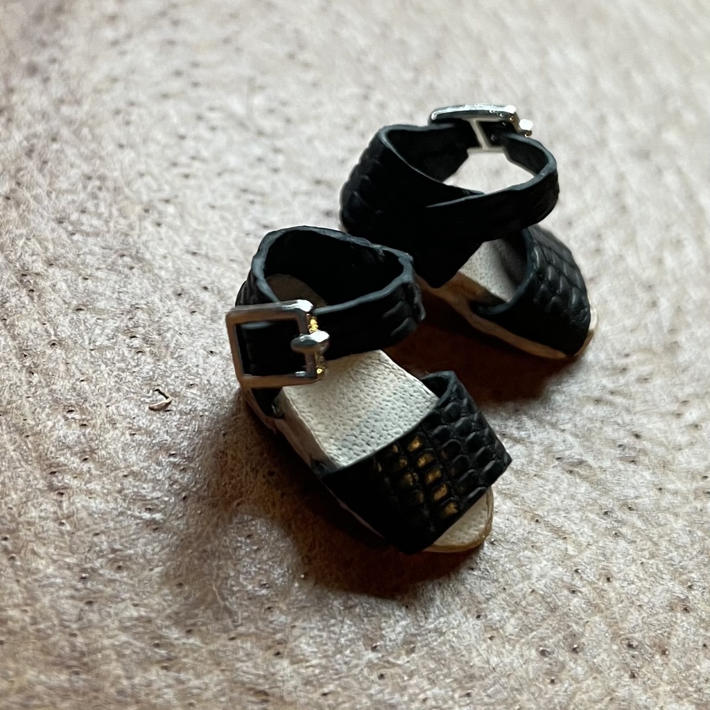レディースサンダル　トカゲ革　オビツ11