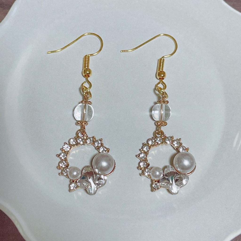 推し色ピアス (白) ハンドメイド D