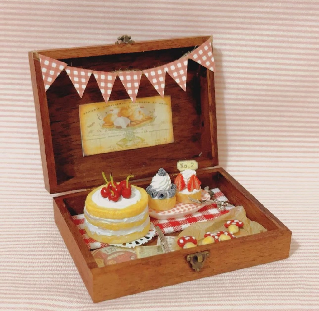 +Handmade+ Party Set Cherry Cake with Wooden Box - Kawaii Miniature World Doll Room