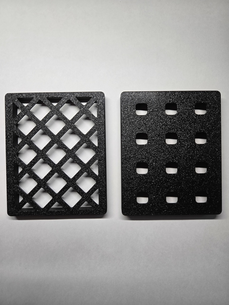 ツヴェルフダイスケース