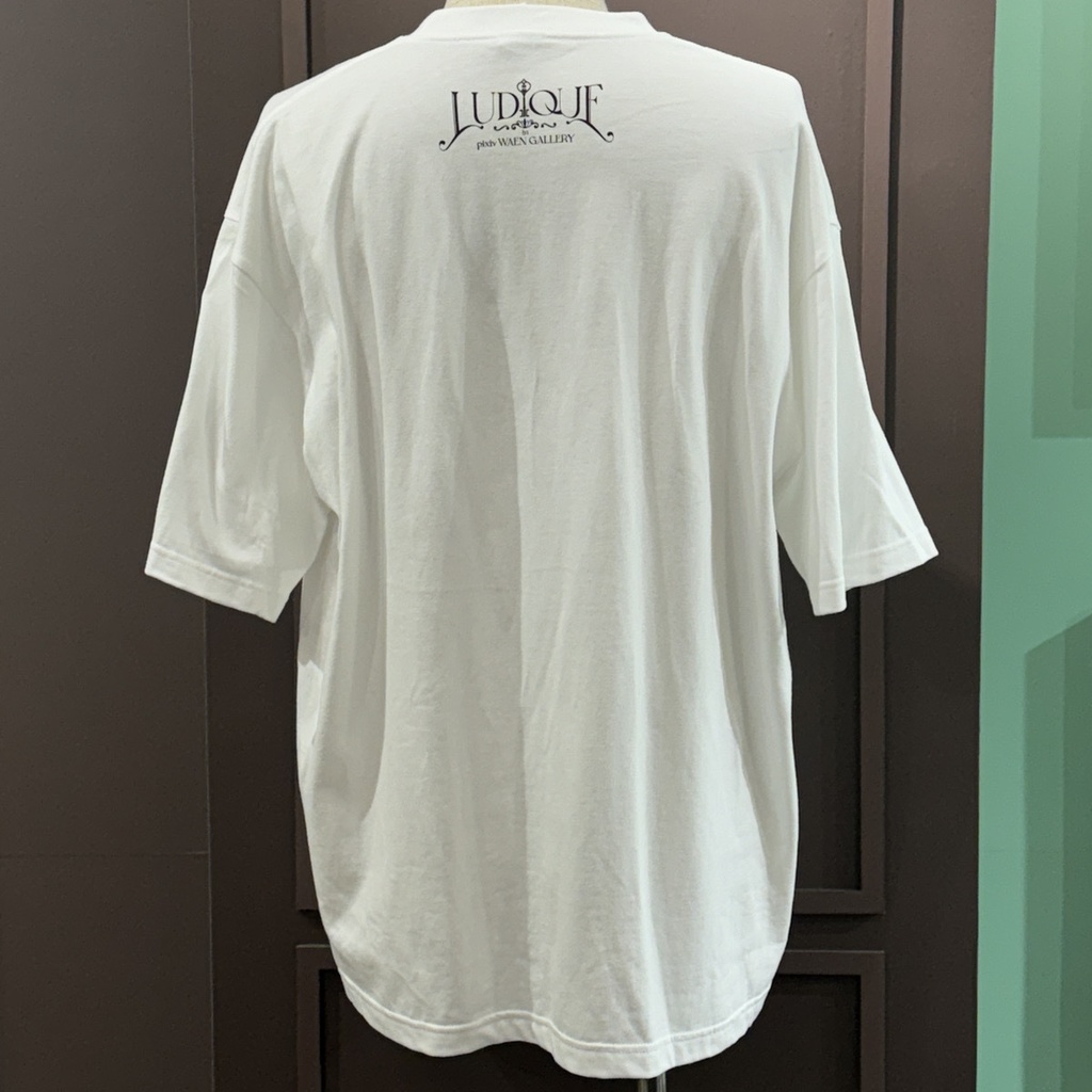 【WAEN限定】オーバーサイズTシャツ「赤倉×サンリオキャラクターズ」01/ポムポムプリン(描き下ろしイラスト)