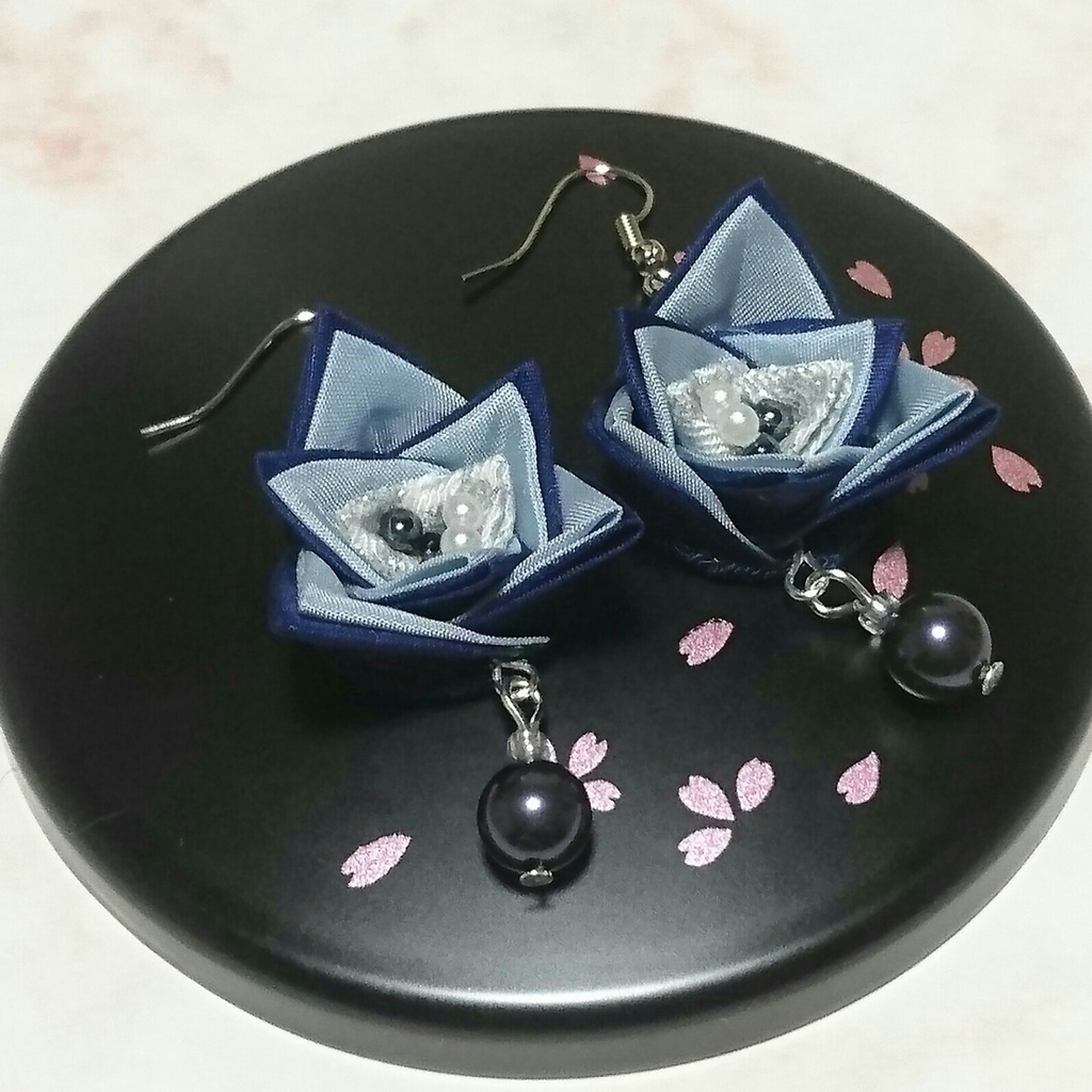 数珠丸恒次イメージピアス/イヤリング