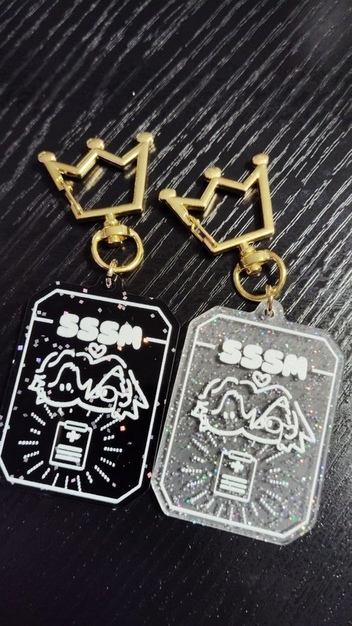 ししさめアクキー