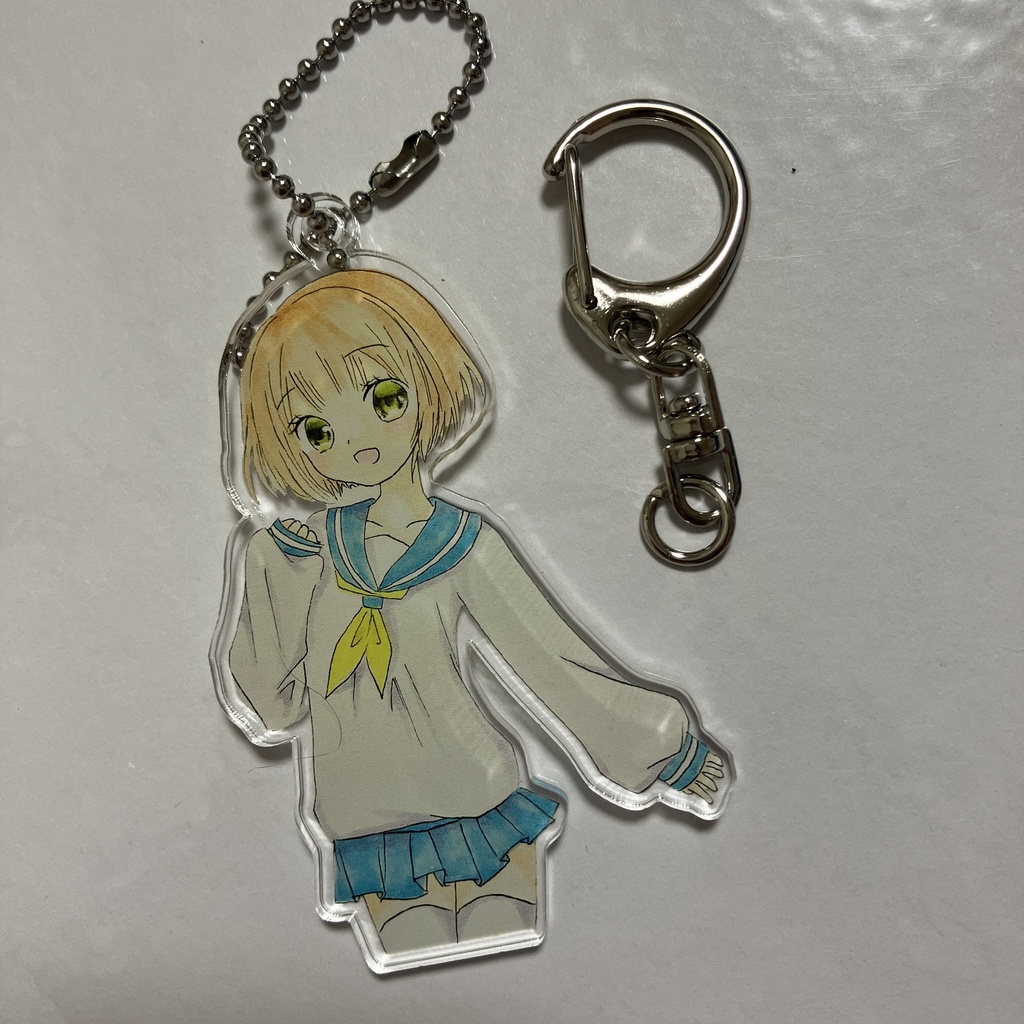セーラー服ボブ少女