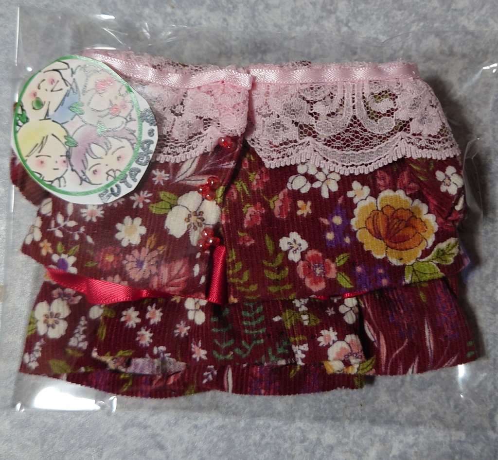 ツキコットのお洋服 赤 女の子